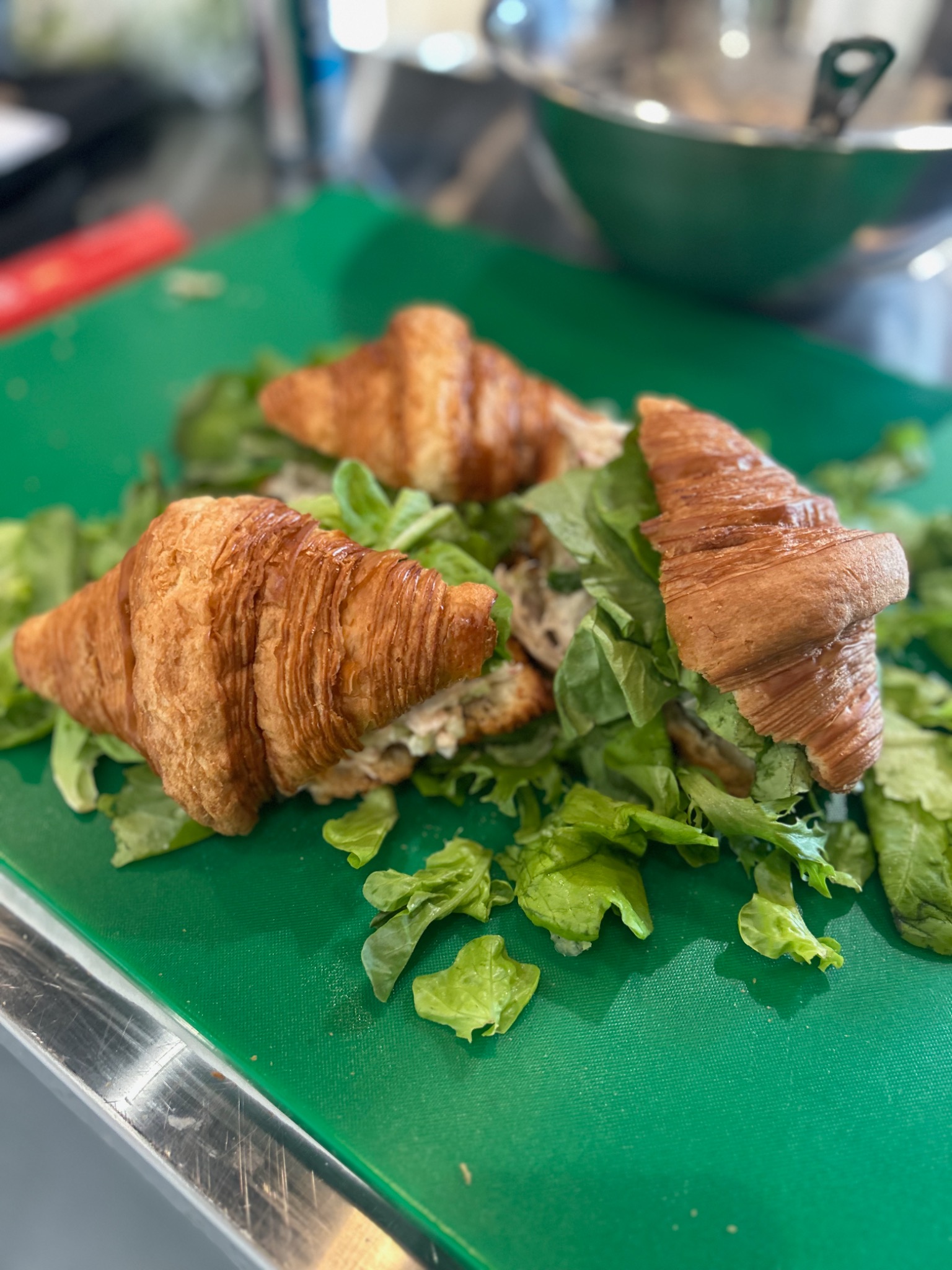 Sandwichs préparés Sandwich croissant préparé chez Fraser et Gagnon
